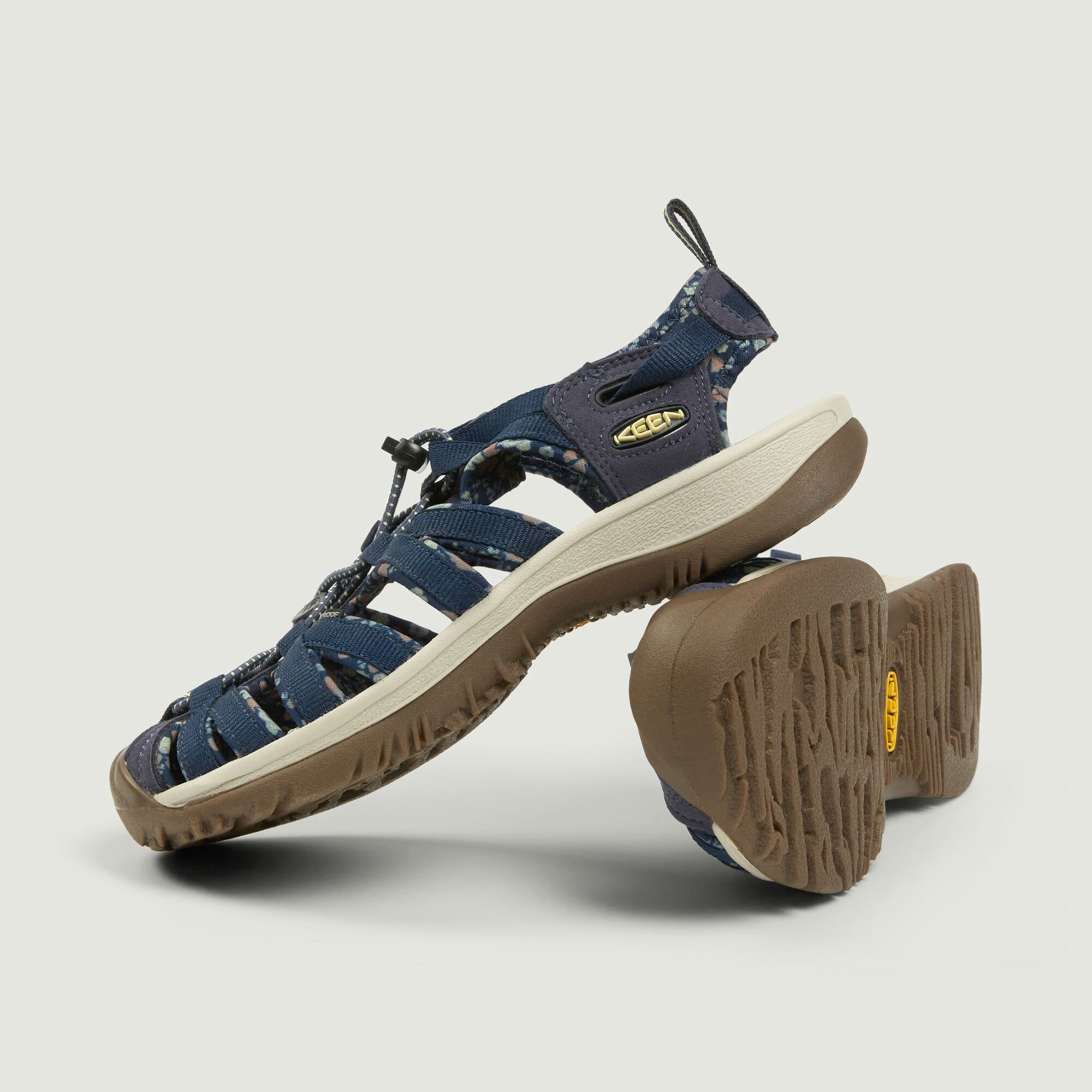 NEW Kathmandu Keen Whisper Women s Outdoor Walking Water Sandal