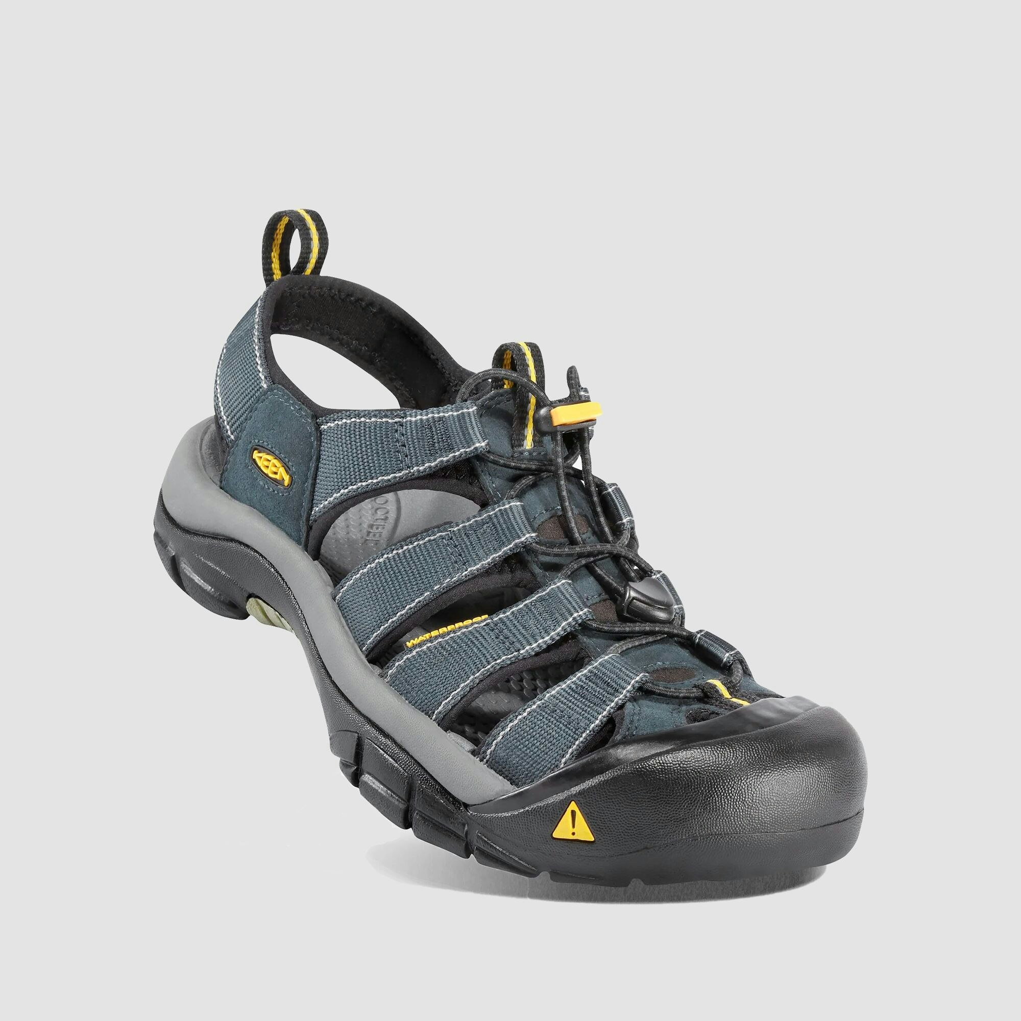 Newport sandals men's deals