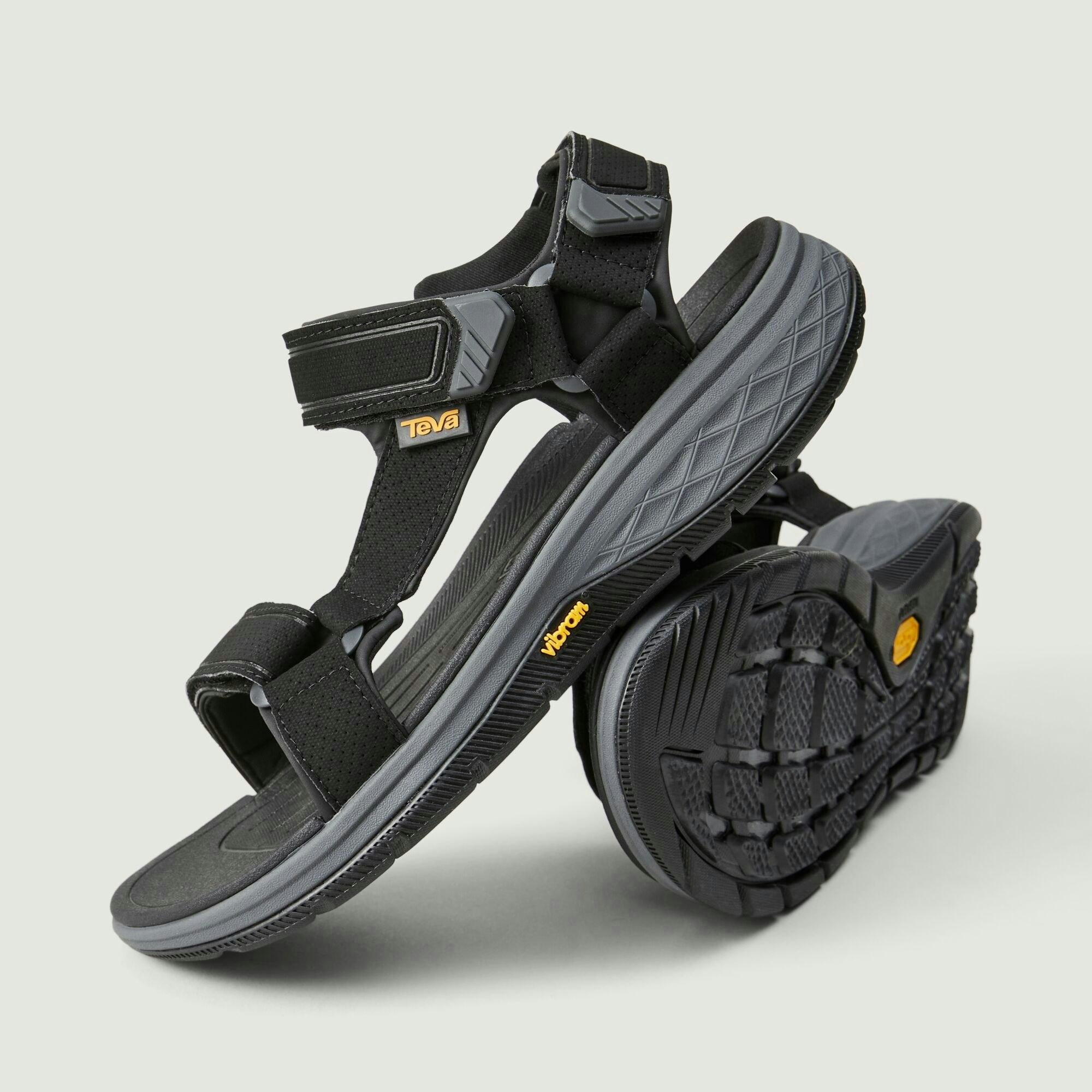 Teva men's strata universal on sale