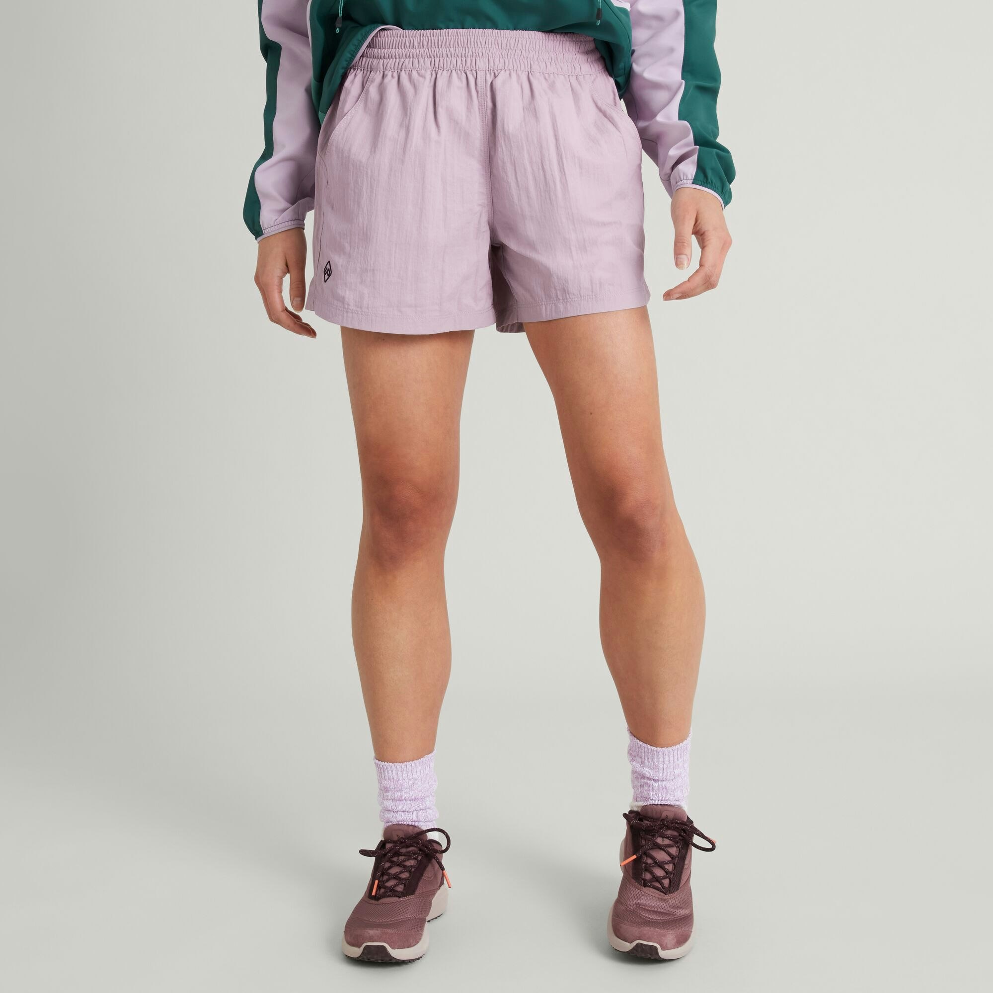 Lululemon size for neon green, 4 inch shorts - Depop