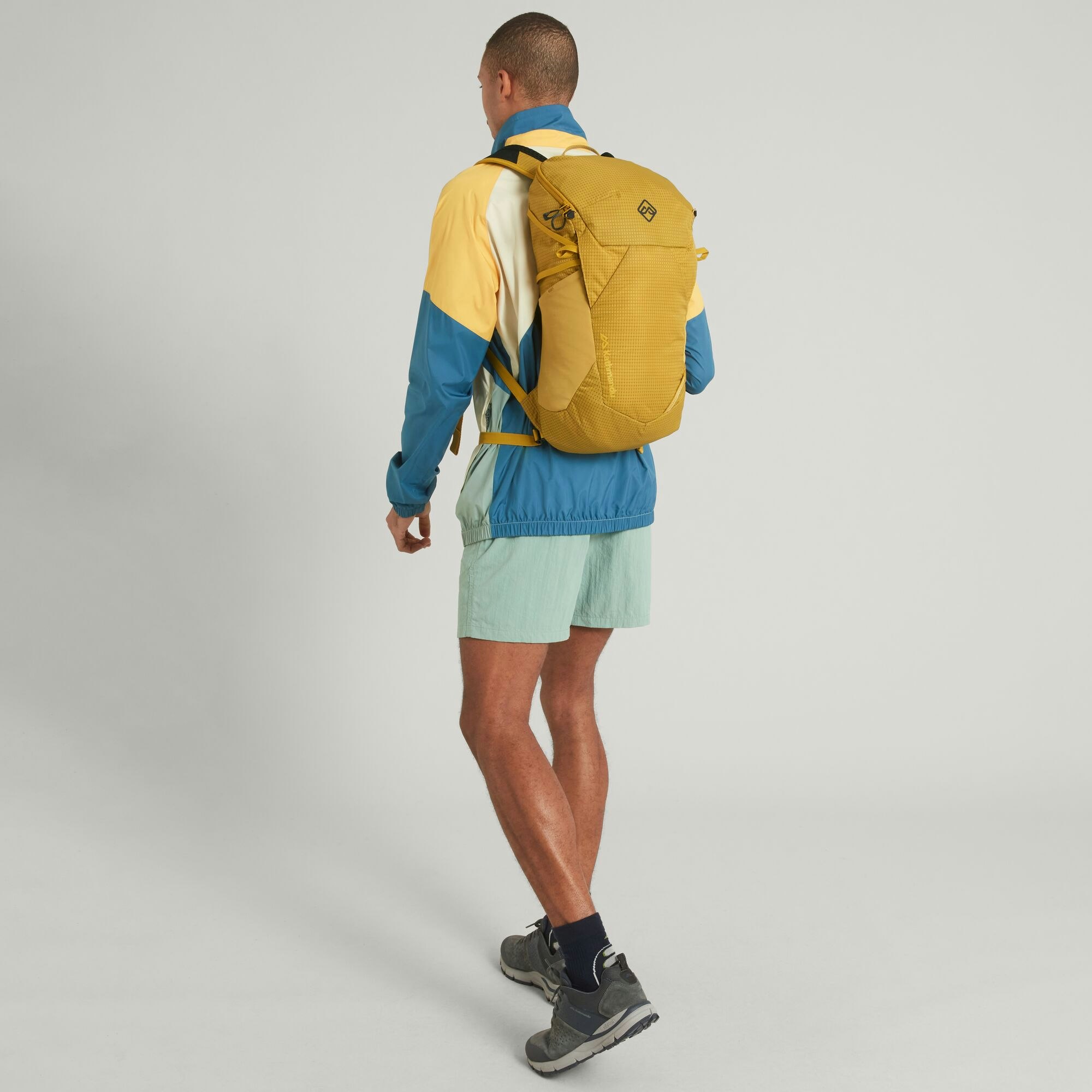 Kathmandu backpack 2025 nz