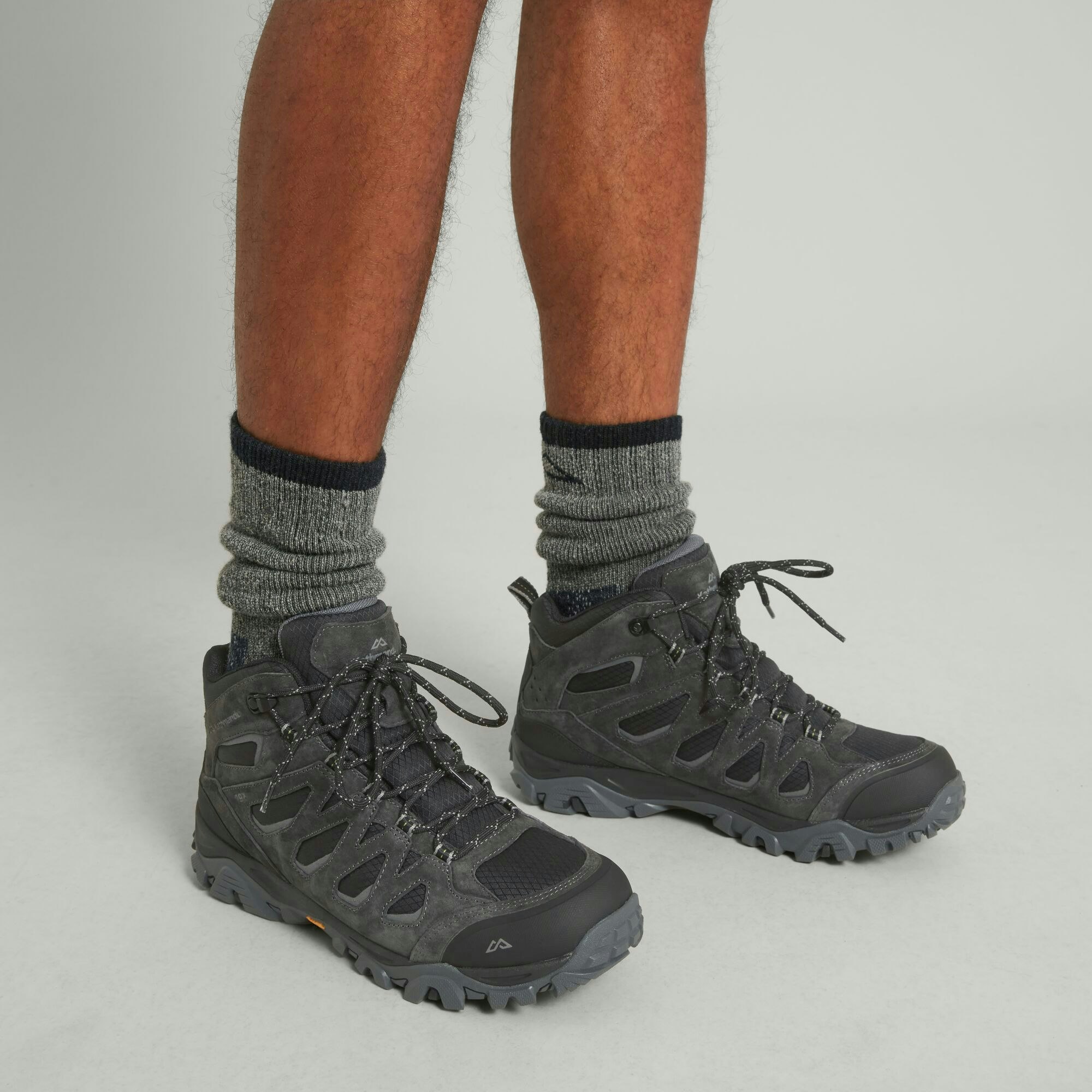 Mens waterproof mid boots 2025