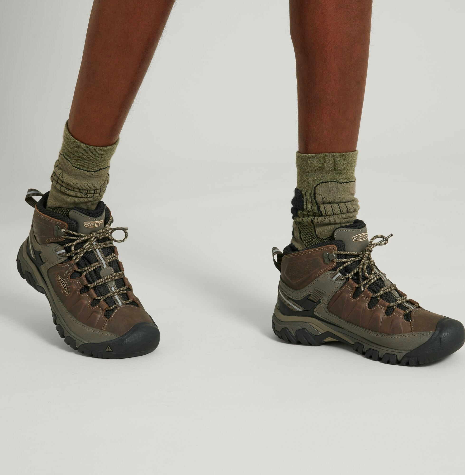 Kathmandu mens on sale hiking boots