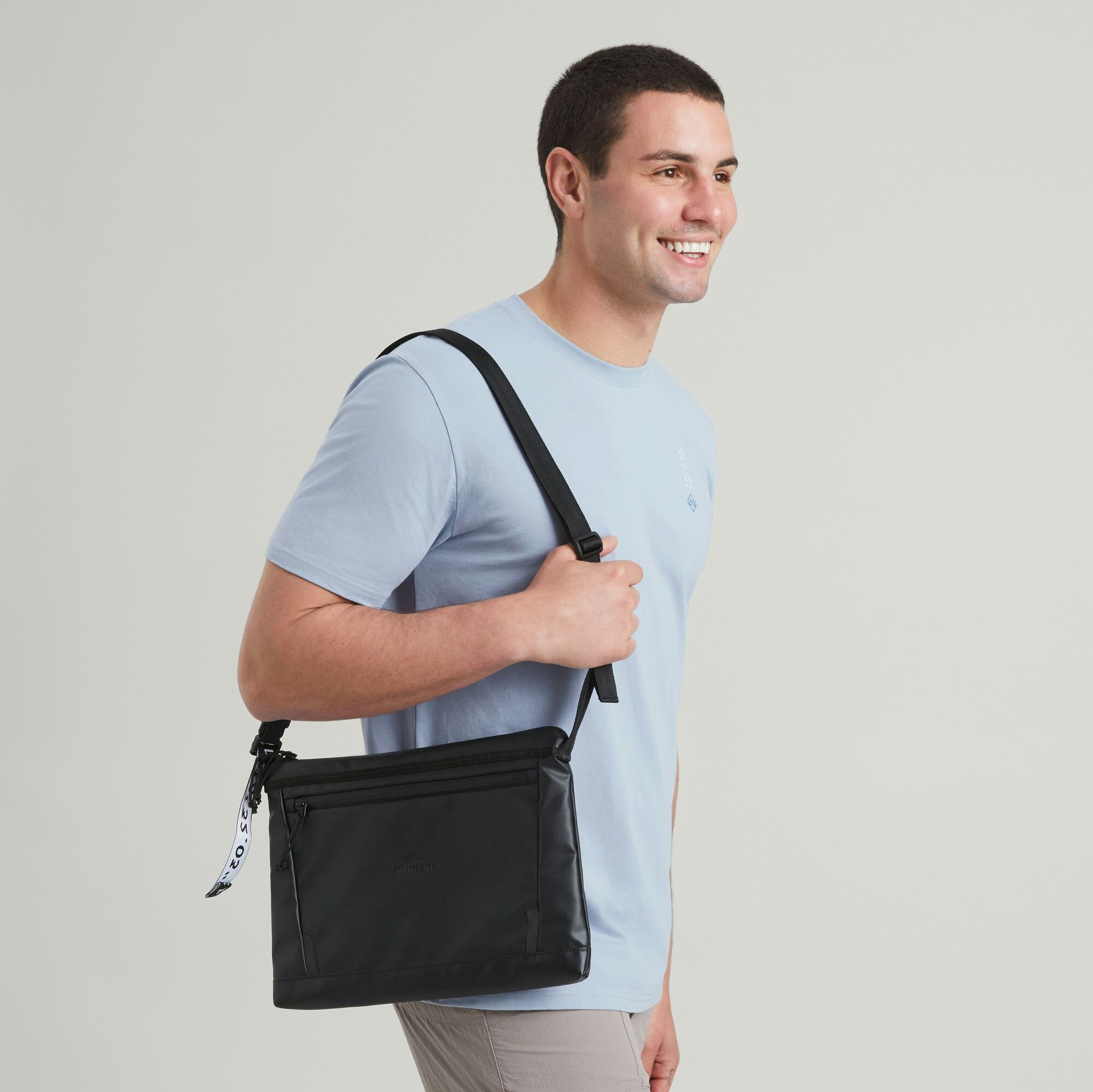 Amphi Shoulder Bag Kathmandu AU