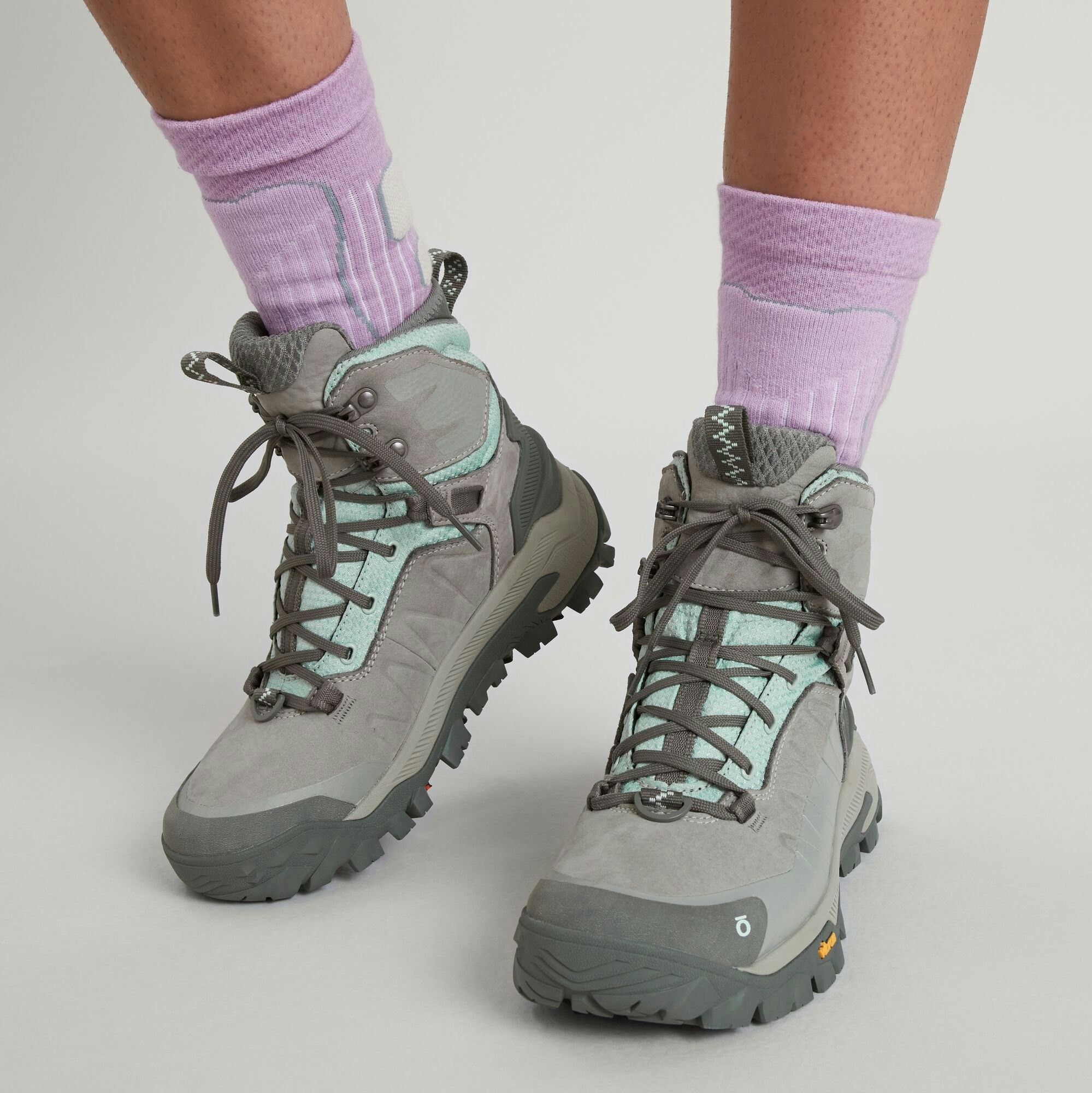 Clearance Oboz Bangtail Women s Mid Insulated B DRY Hiking Boots
