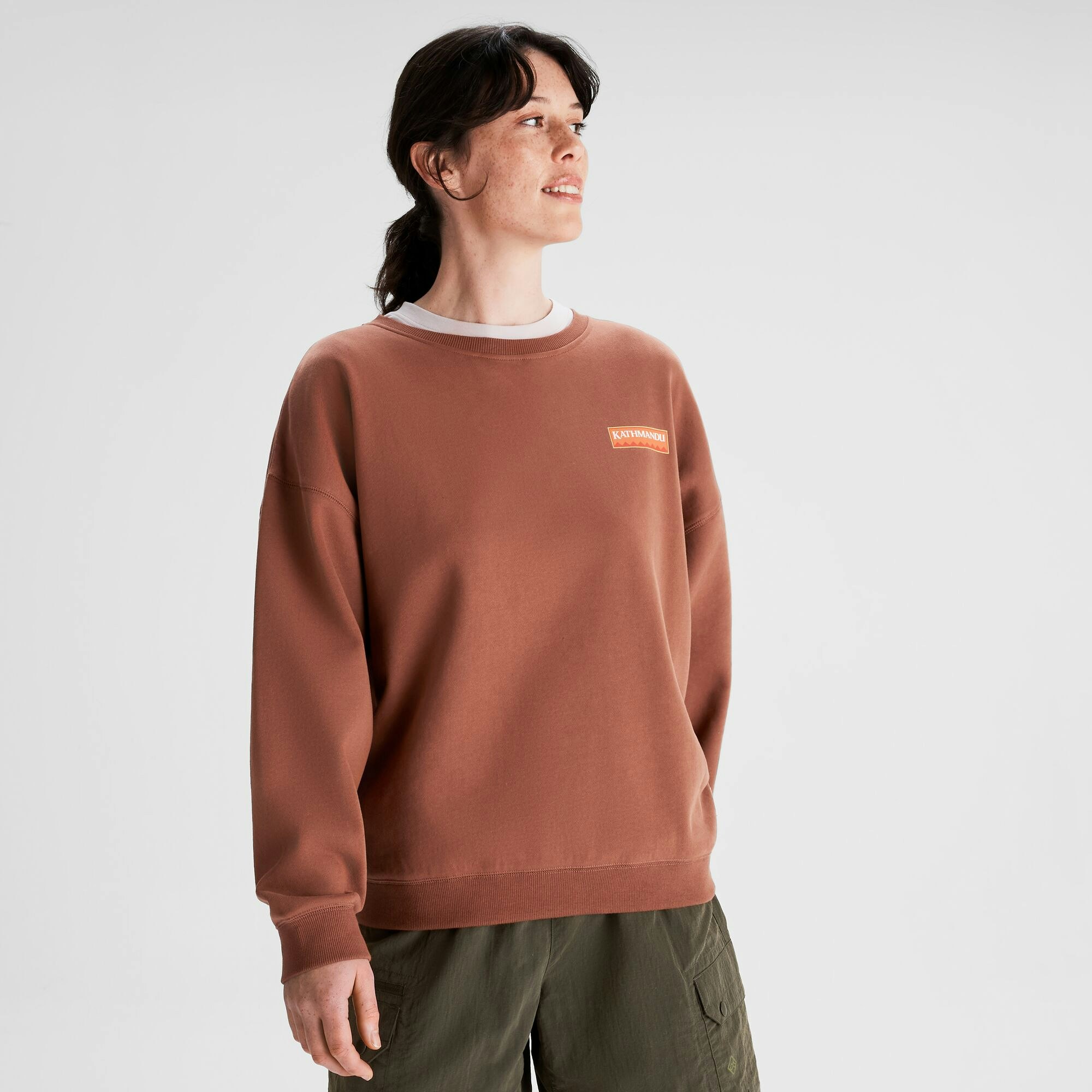Women s Heritage Logo Slouchy LT BB Crew Sweatshirt Kathmandu NZ