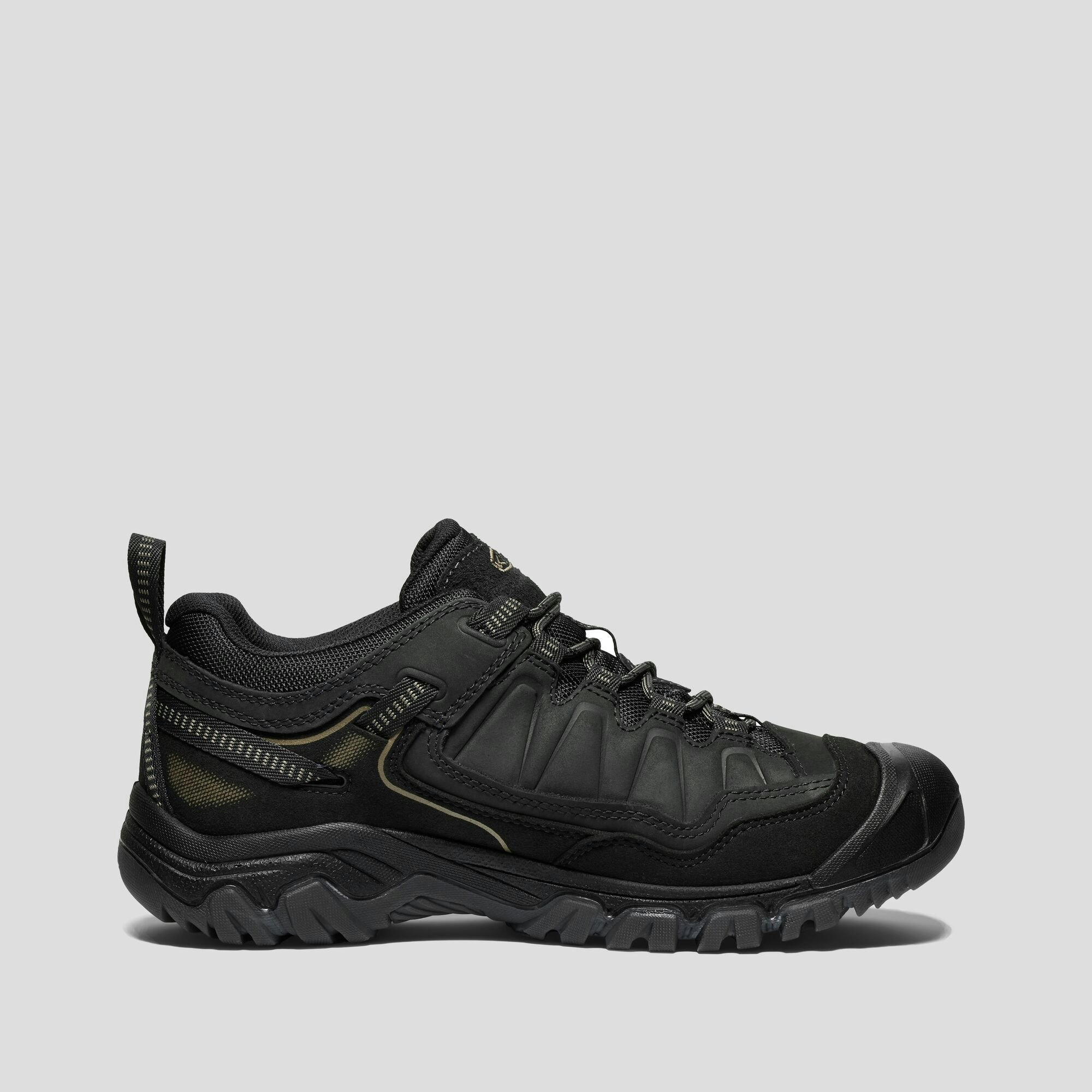Buy hiking shoes sale