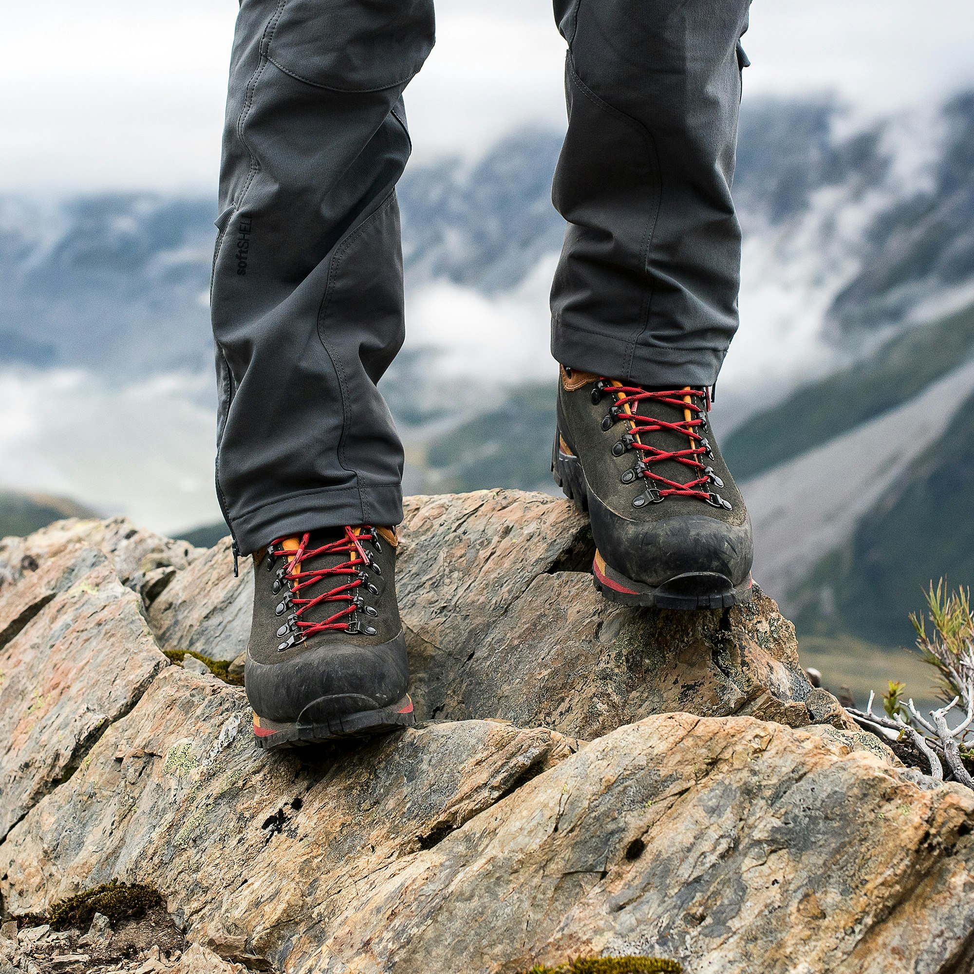 kathmandu fitzgerald mountaineering boots