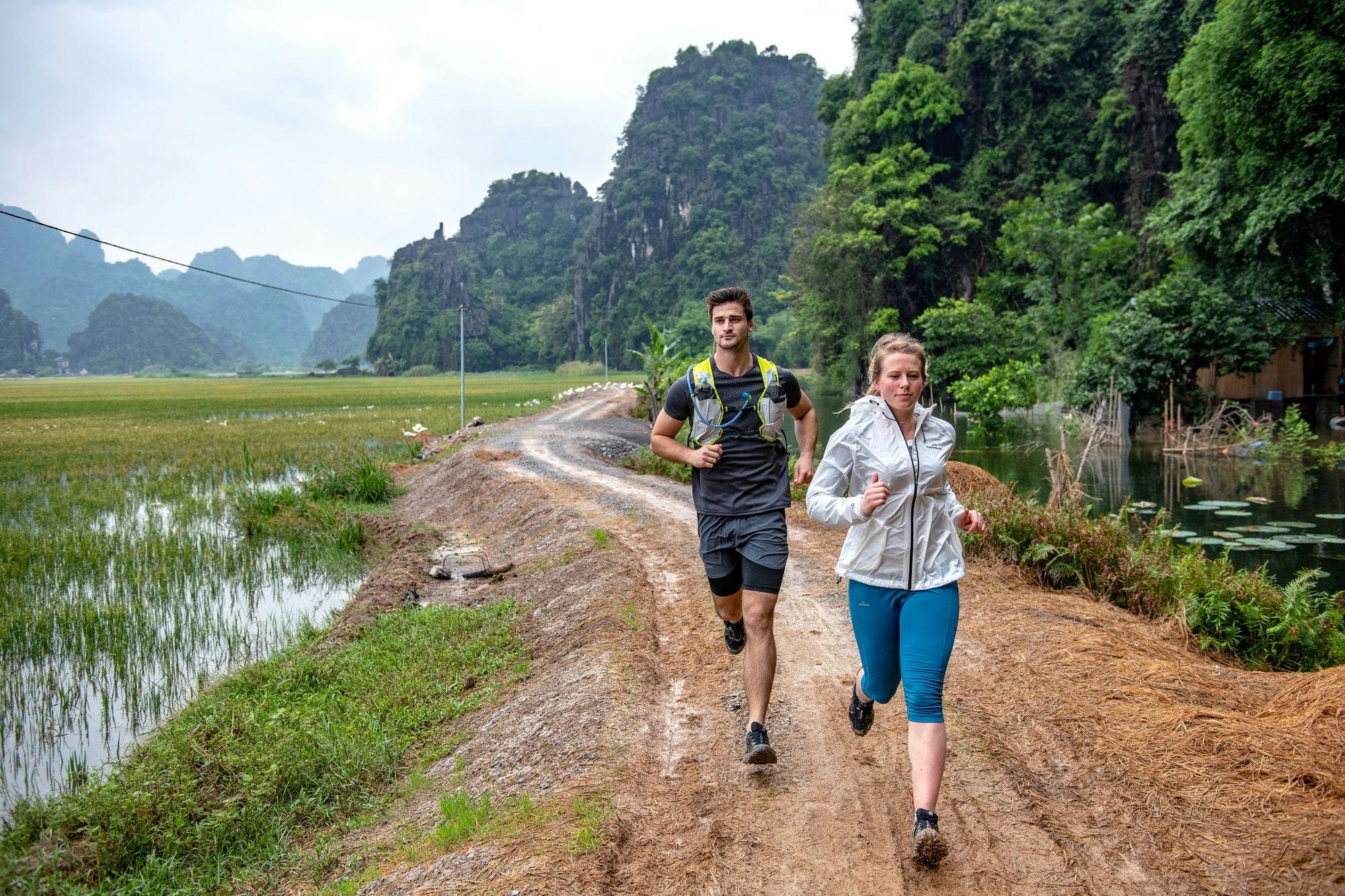 zeolite running vest