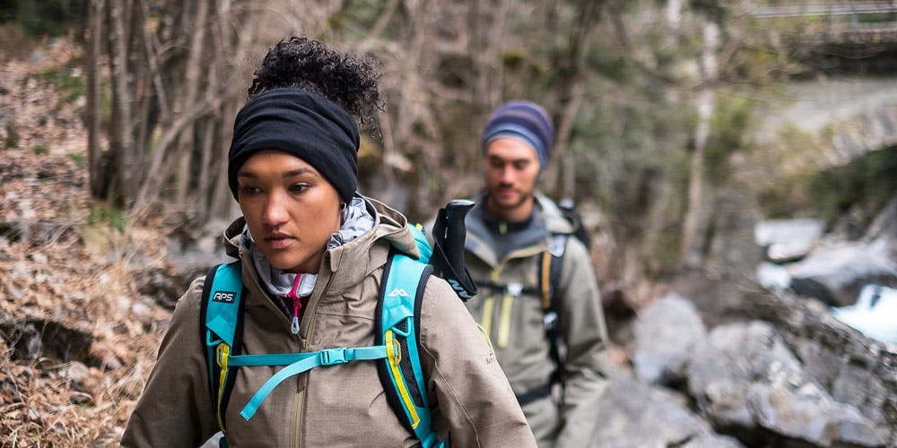 Lache wears the Butte Neck Gaiter Lache wears the Butte Neck Gaiter